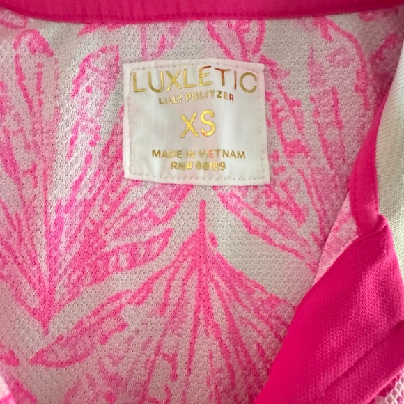 Lilly Pulitzer Luxletic Aila High
Rise Skort & Alister Polo Upf 50. MEDIUM - Picture 8 of 13